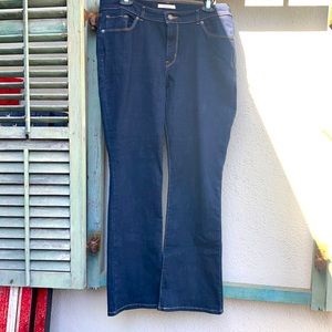 Levi Strauss Classic Bootcut Jeans